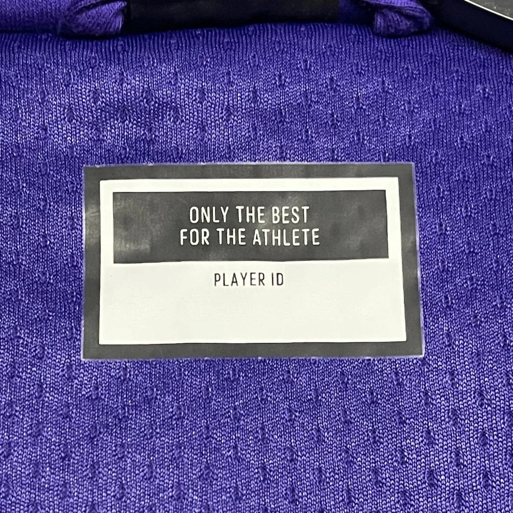 Washington Huskies Jacket Men Medium Purple Gold Adidas ZNE Full Zip Hooded NCAA